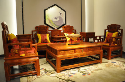東陽(yáng)大成尚品 政策與需求雙驅(qū)動(dòng)，紅木家具銷(xiāo)售邁入黃金旺季